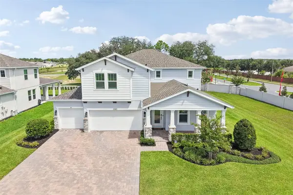 2985 Water Clover Court, APOPKA, FL 32712