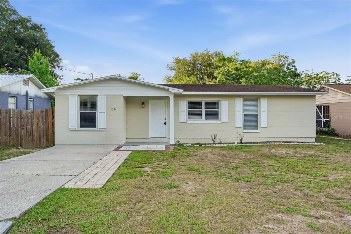 1514 Crest Avenue, Leesburg, FL 34748 - #1