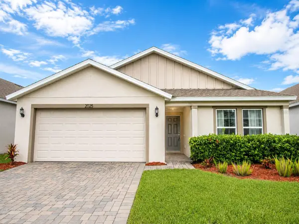 2025 Havasu Falls Avenue, DELAND, FL 32724