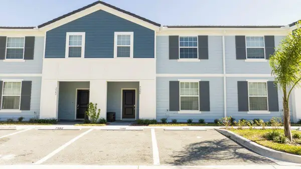 7586 Oak Spring Lane, DAVENPORT, FL 33837