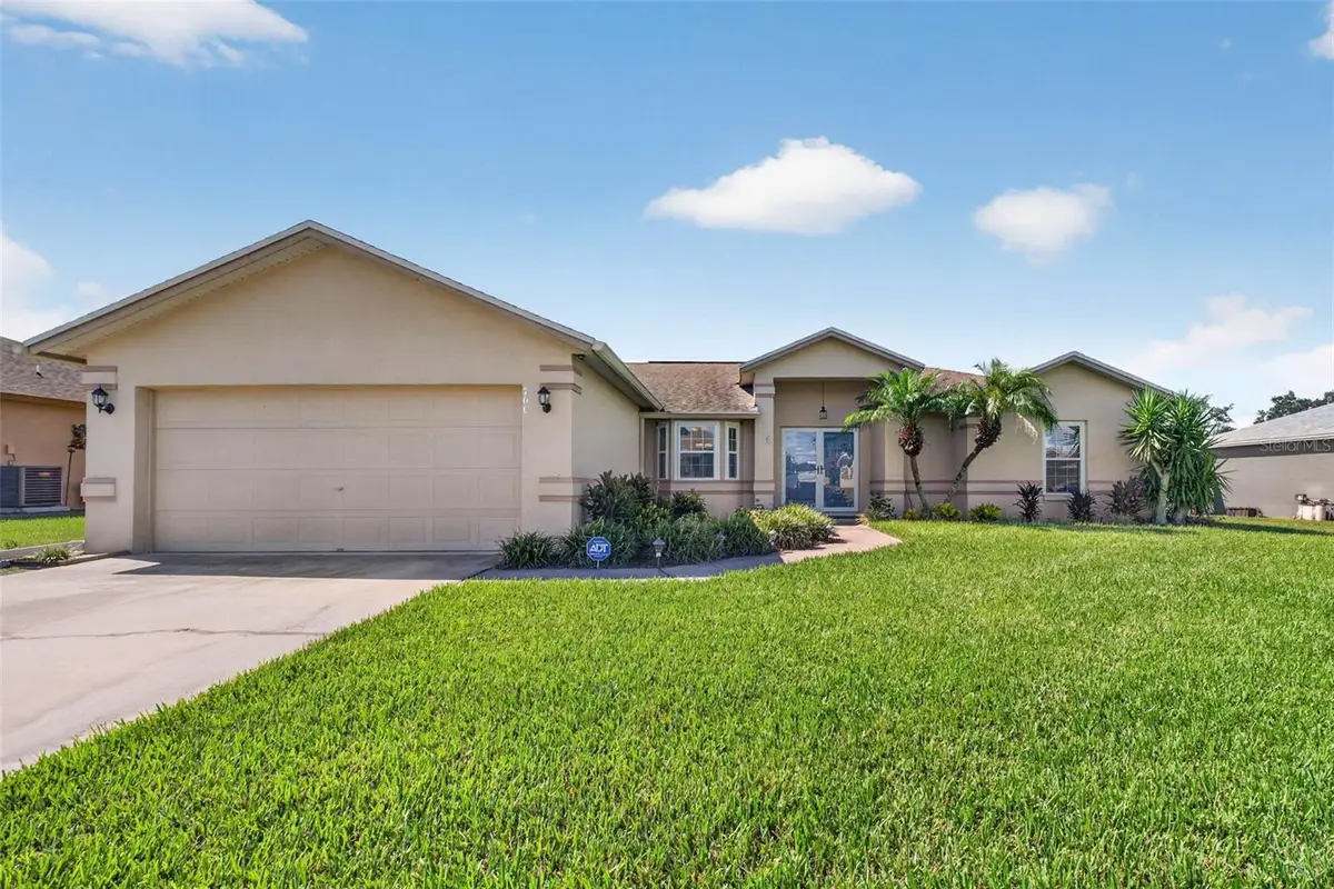 706 Highland Crest Loop, Lake Wales, FL 33853 - #1