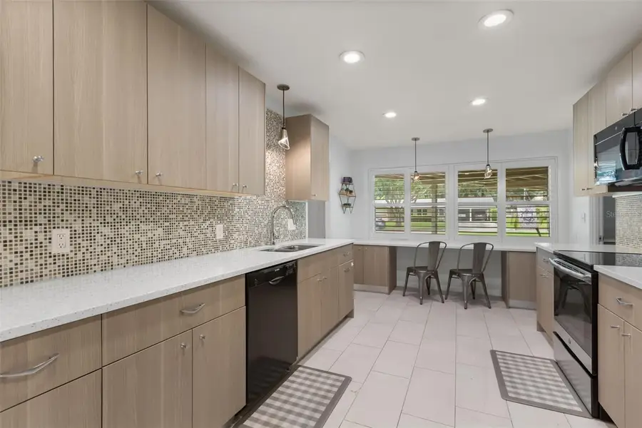 610 Sweetbriar Road, Orlando, FL 32806 - #3