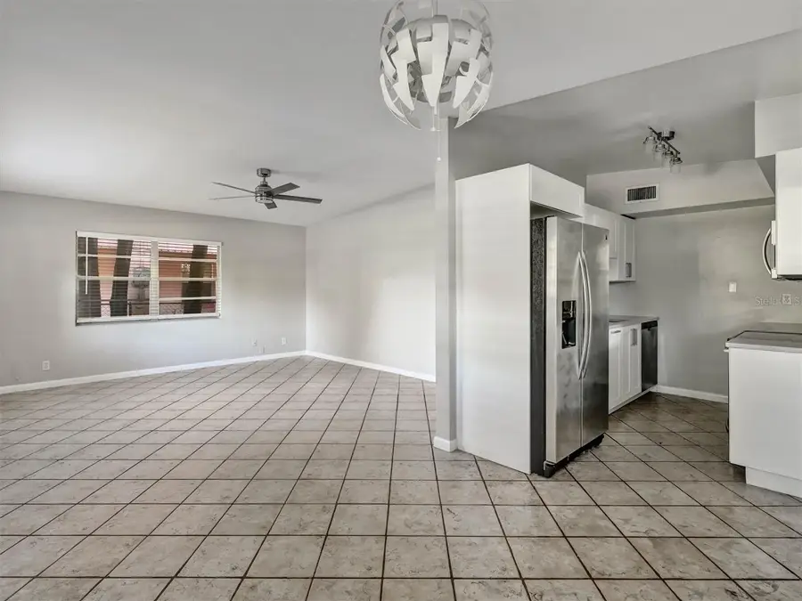 2112 Vivada Street, Orlando, FL 32803 - #3