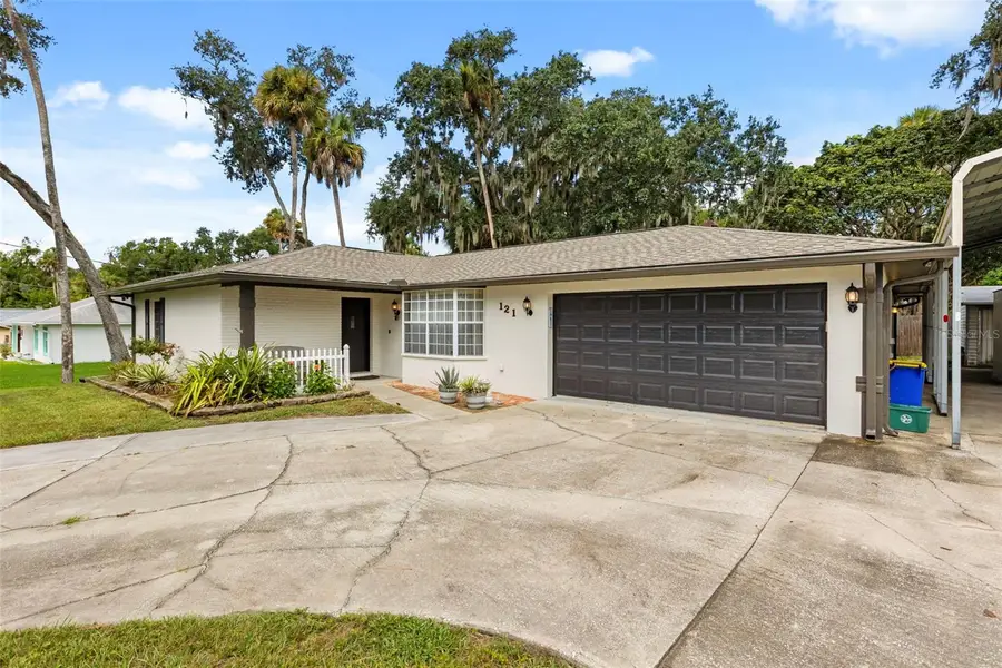 121 Oak Ridge Avenue, Edgewater, FL 32132 - #2