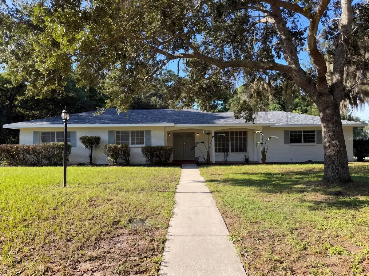 601 Carolyn Drive, Brandon, FL 33510 - #1