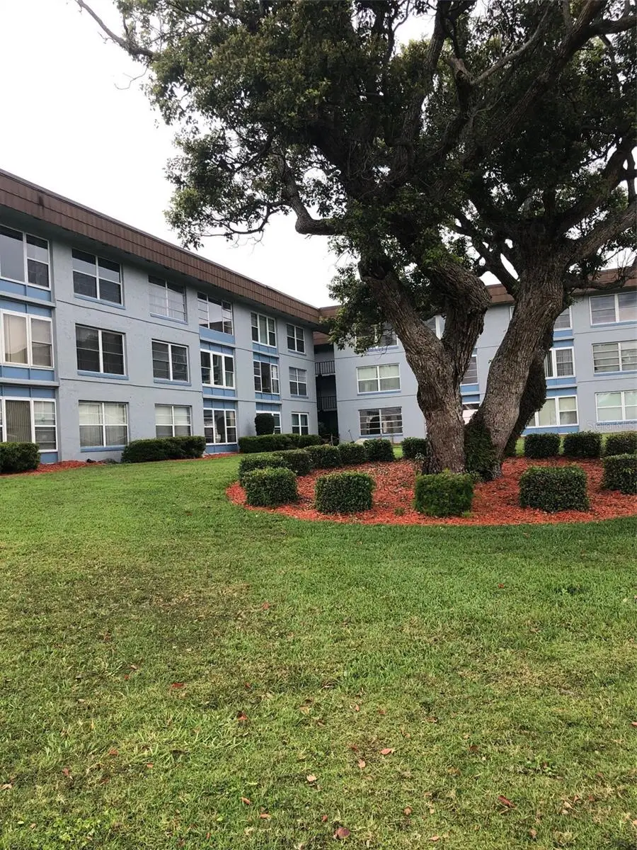 333 Lake Howard Drive Nw #302B, Winter Haven, FL 33880 - #1