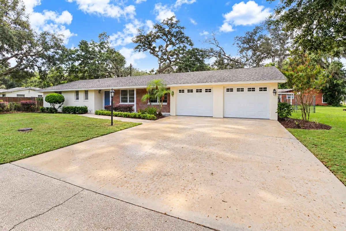 12108 N 53rd Street, Temple Terrace, FL 33617 - #1