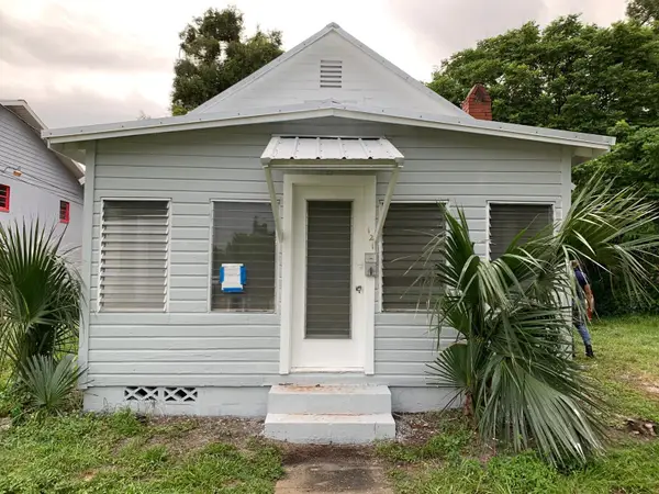 Address Withheld By Seller, DELAND, FL 32724