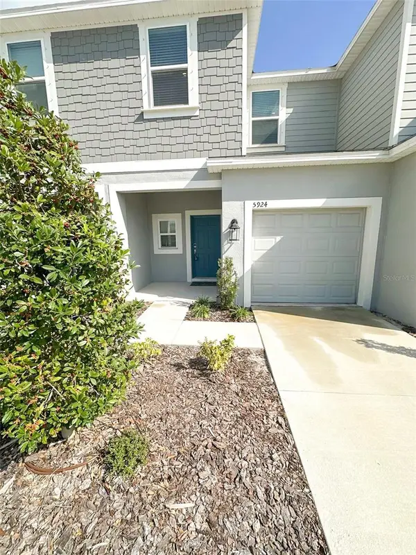 5924 Whetstone Court, PALMETTO, FL 34221