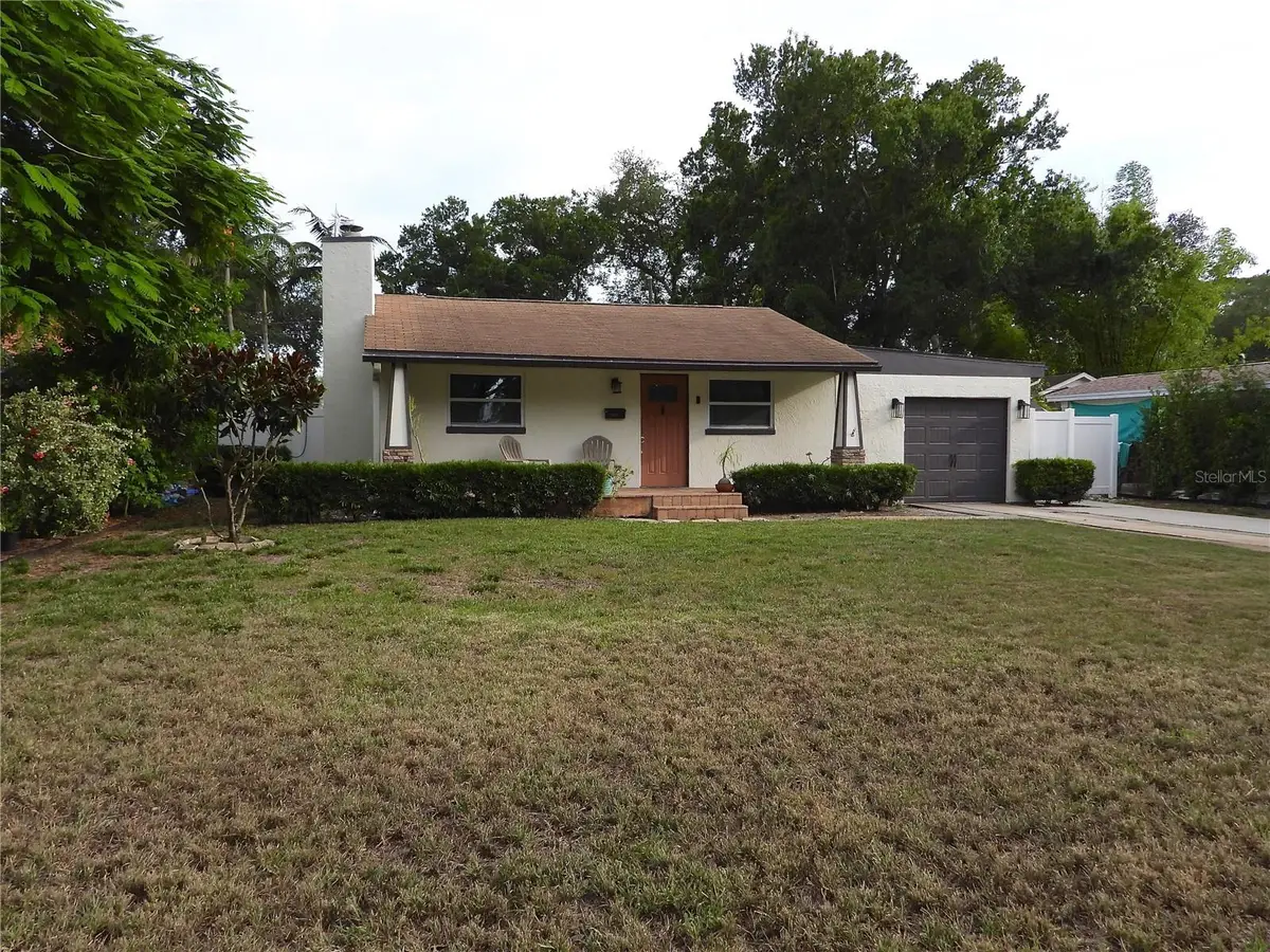 7800 Country Club Road N, Saint Petersburg, FL 33710 - #1