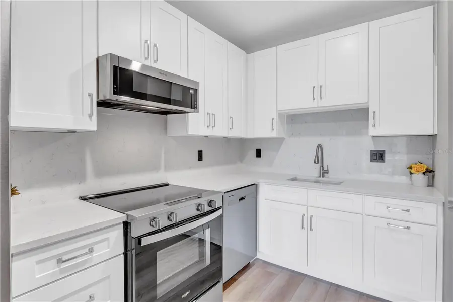 946 15th Street #201, Holly Hill, FL 32117 - #2
