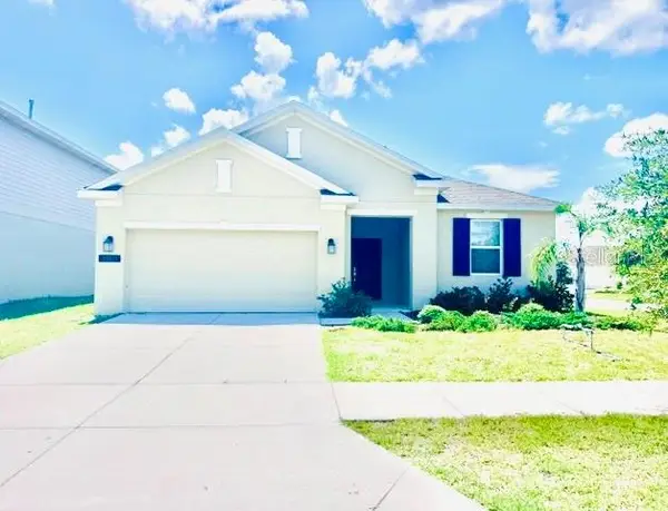 33611 Sky Blossom Circle, LEESBURG, FL 34788