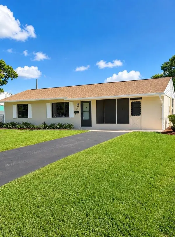 5426 8th Avenue N, ST PETERSBURG, FL 33710