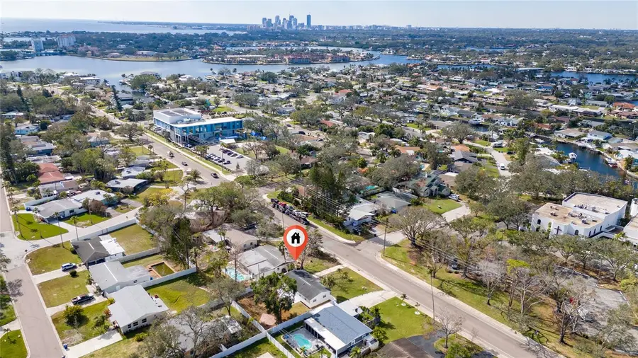 4401 Shore Acres Boulevard Ne, Saint Petersburg, FL 33703 - #3