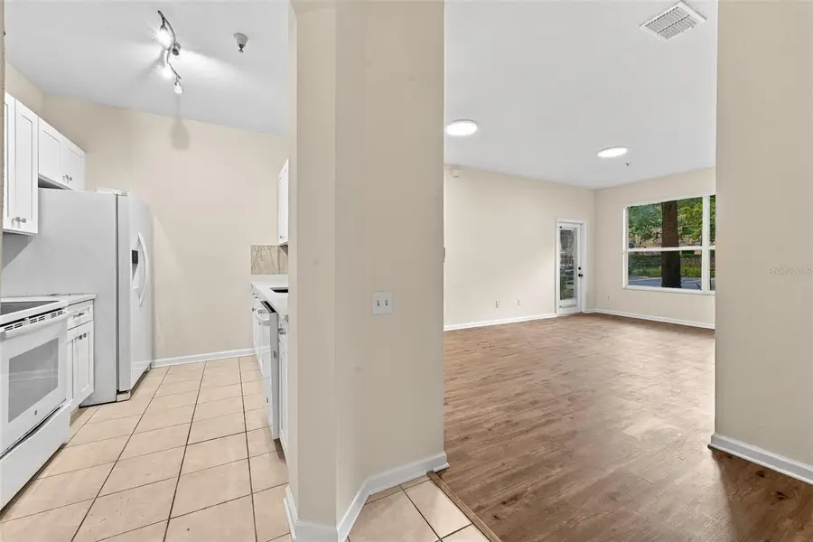 7135 Yacht Basin Avenue #211, Orlando, FL 32835 - #3