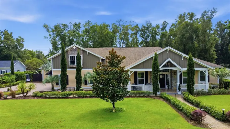 251 W Delaware Avenue, Lake Helen, FL 32744 - #2