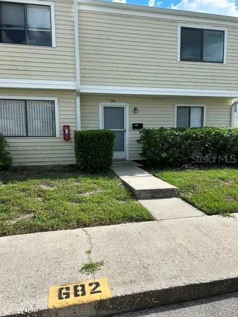 682 Leslie Court #682, ALTAMONTE SPRINGS, FL 32701