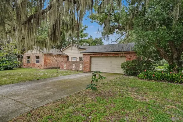 3018 Cullen Lake Shore Drive, BELLE ISLE, FL 32812