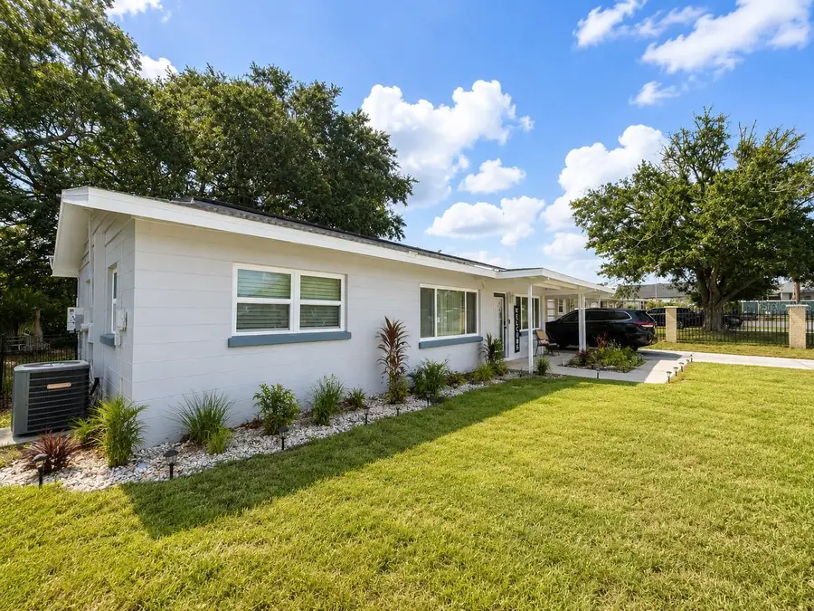 105 Margaret Street, Auburndale, FL 33823 - #2