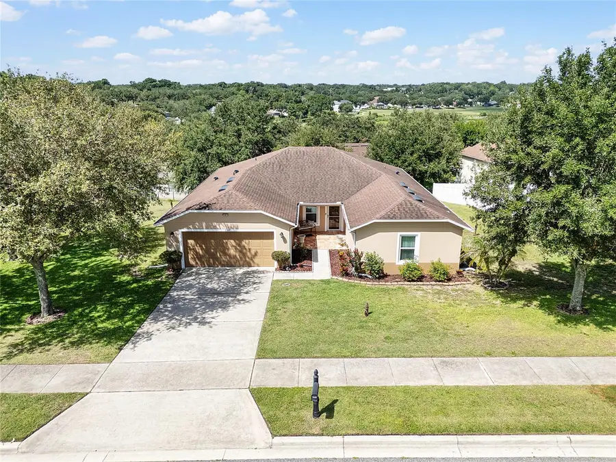 2388 Yellow Grass Court, Apopka, FL 32712 - #2