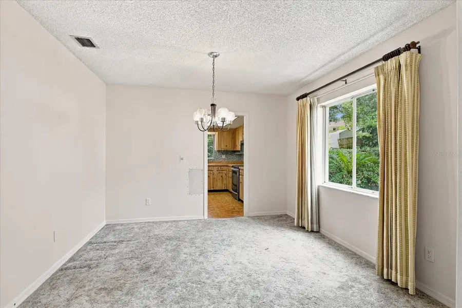 528 E Hillcrest Street, Altamonte Springs, FL 32701 - #3