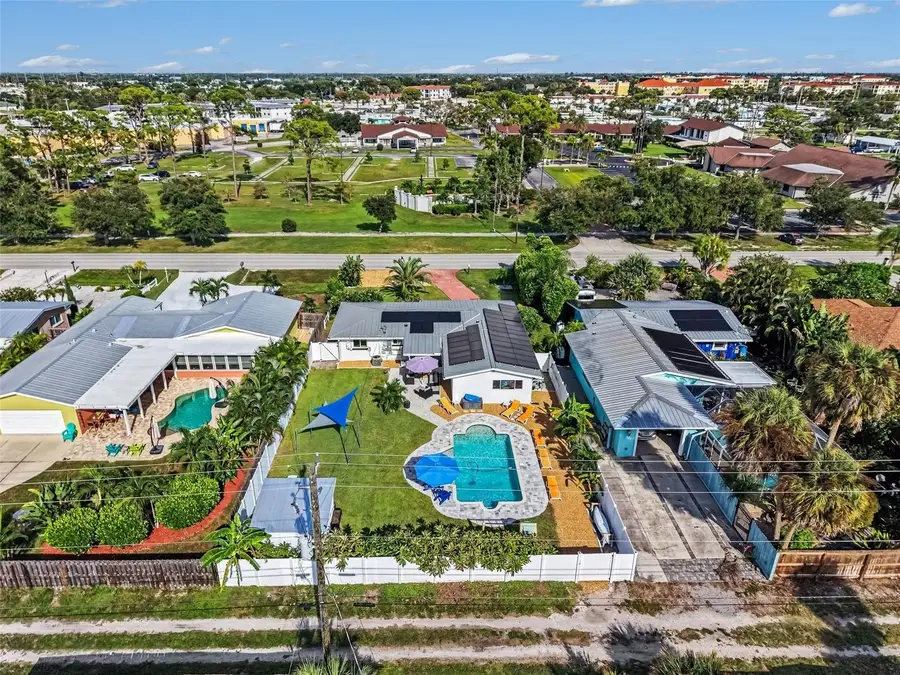 818 The Rialto, Venice, FL 34285 - #2