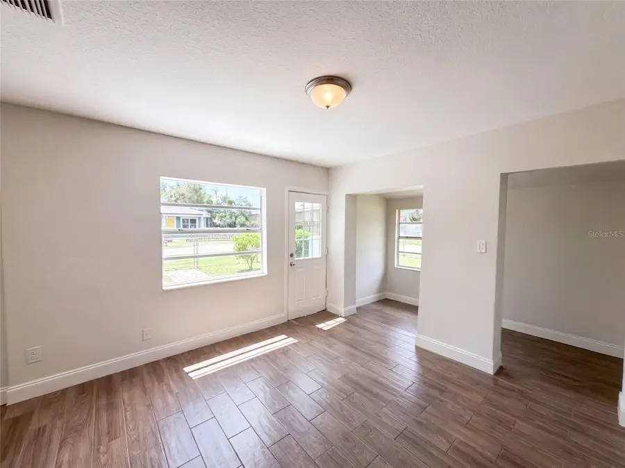 2406 E Curtis Street, Tampa, FL 33610 - #3