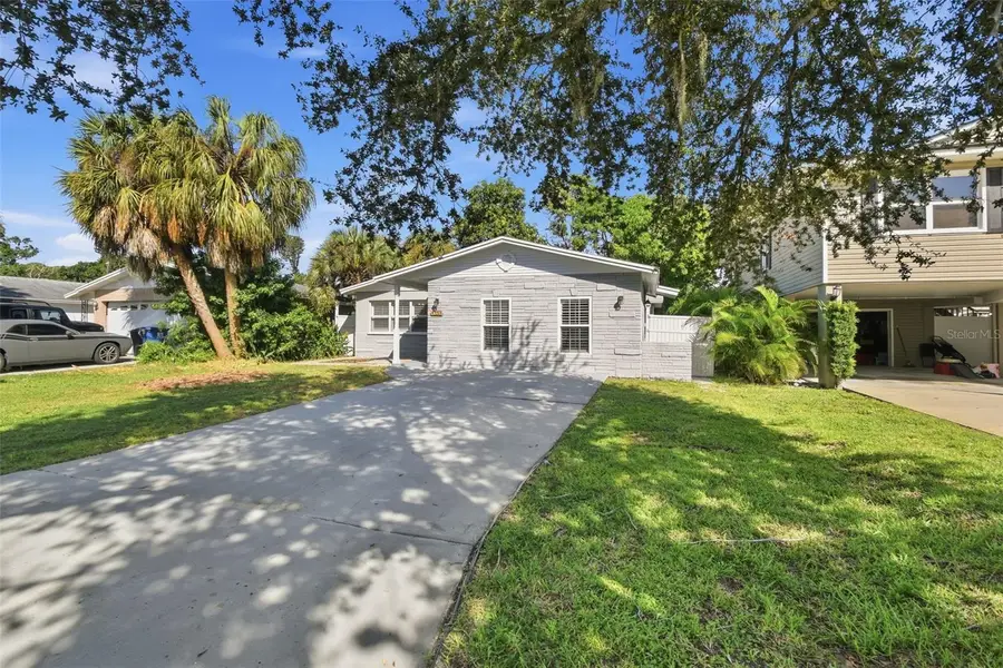 1751 Mississippi Avenue Ne, Saint Petersburg, FL 33703 - #2