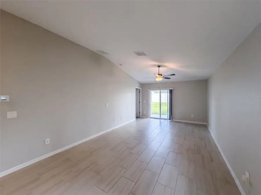 3513 Radiant Mountain Drive, Plant City, FL 33565 - #3