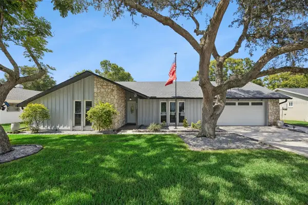 207 Harrogate Place, LONGWOOD, FL 32779