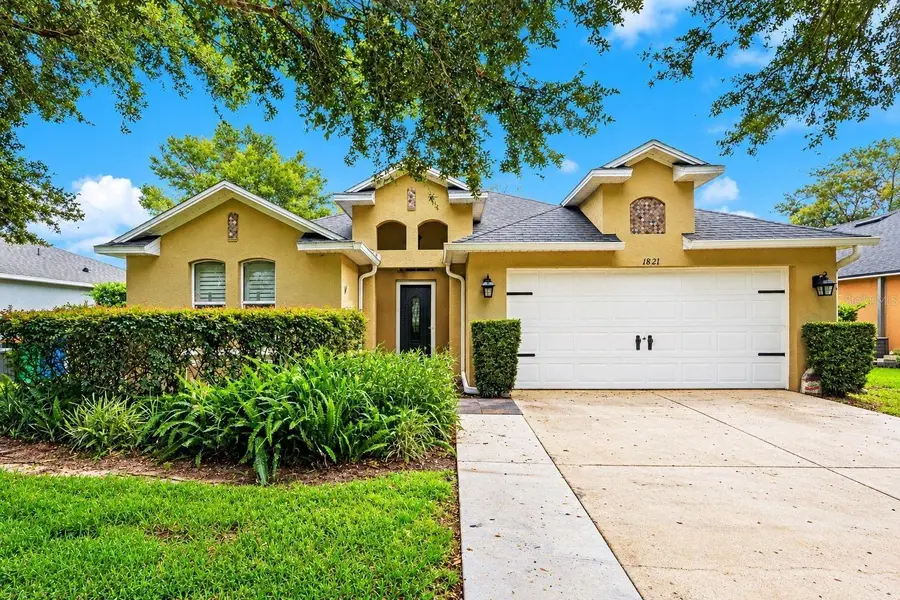 1821 Lake Villa Drive, Tavares, FL 32778 - #2