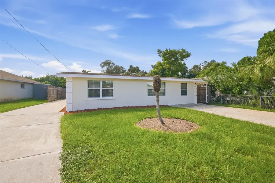 2141 Mango Avenue, Sarasota, FL 34234 - #3