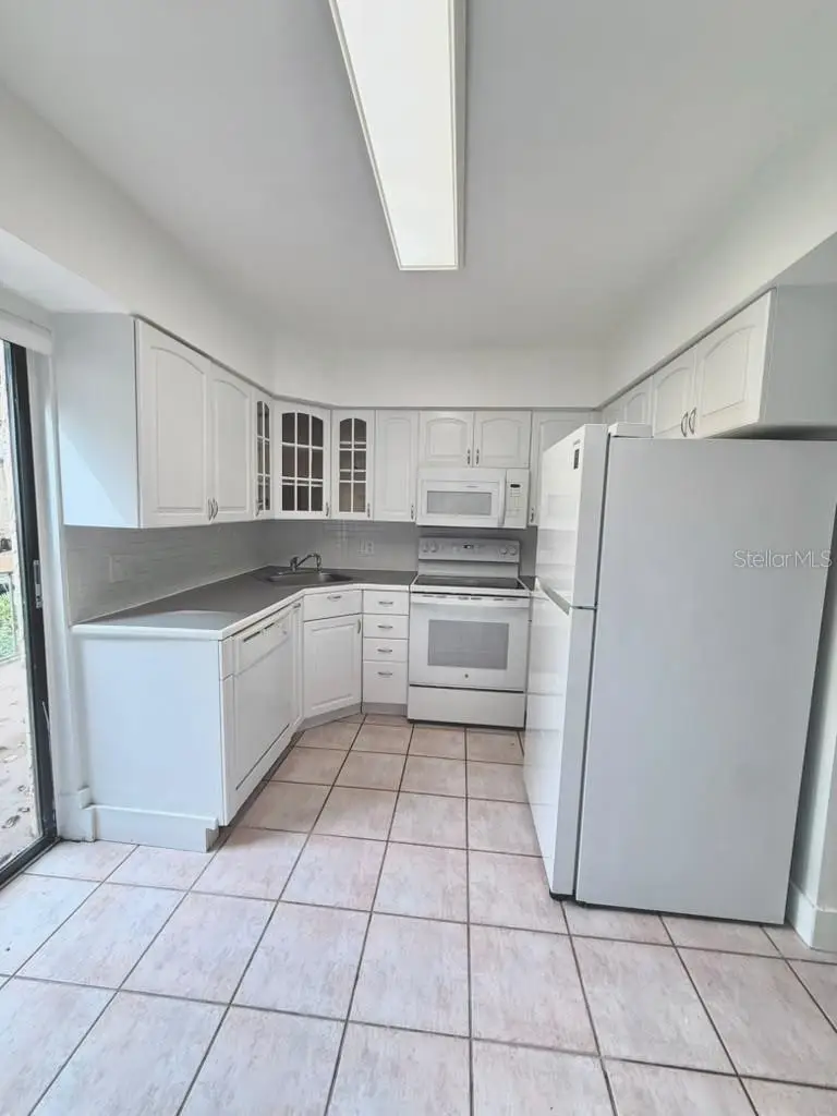 191 Wimbledon Lake Drive #7-44, Plantation, FL 33324 - #2