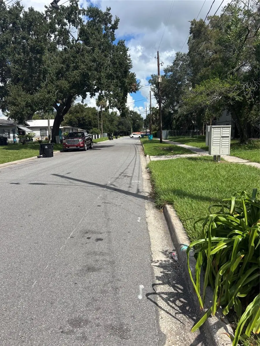 437 Mcfall Avenue, Orlando, FL 32805 - #3