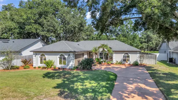 2430 Kalch Court, OCOEE, FL 34761