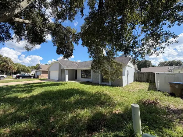 7704 Simon Ridge Court, KISSIMMEE, FL 34747
