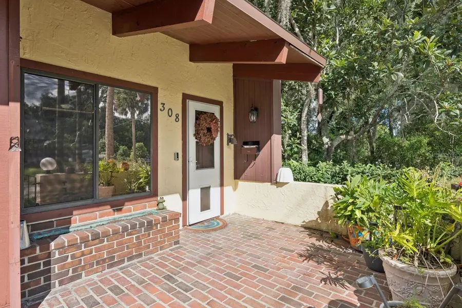 308 N Garfield Avenue, Deland, FL 32724 - #2