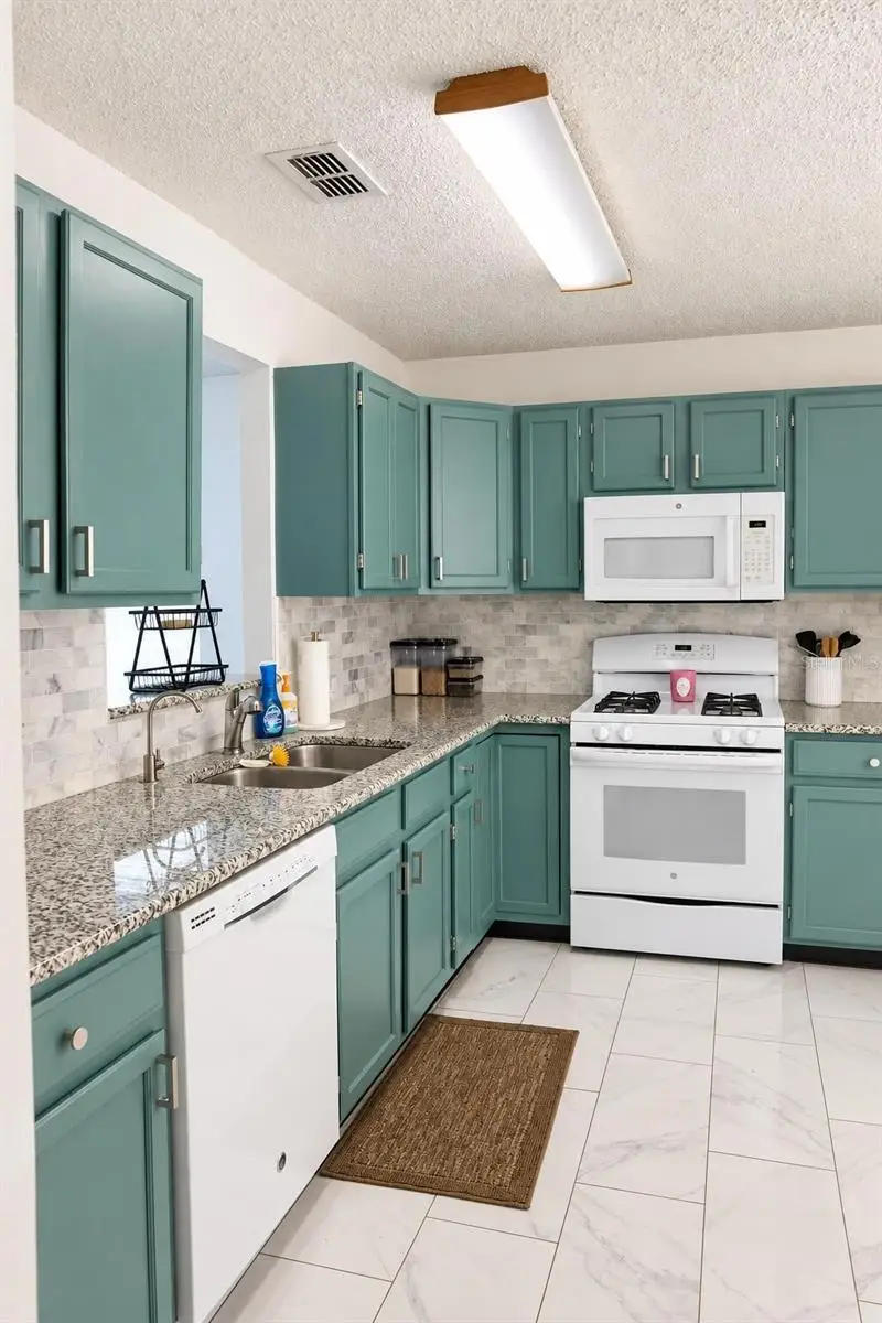 117 Rebecca Drive Ne, Winter Haven, FL 33881 - #3