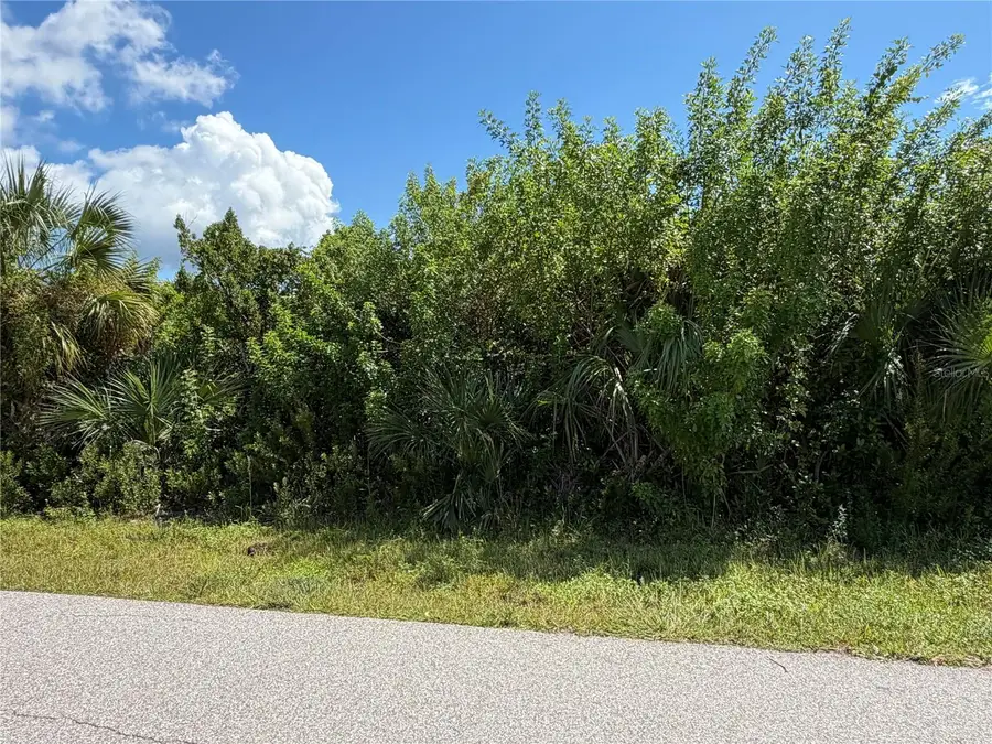 15209 Lakeland Circle, Port Charlotte, FL 33981 - #3