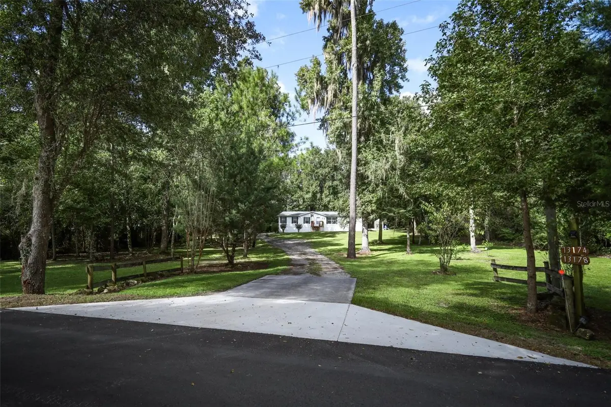 13174 SE 30th Court, Belleview, FL 34420 - #1