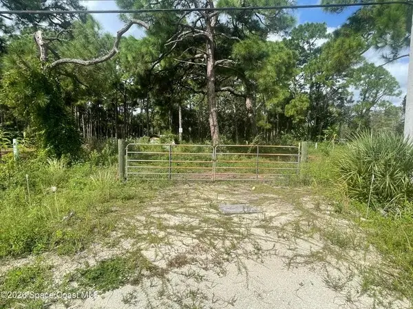 4555 N Courtenay Parkway, MERRITT ISLAND, FL 32953