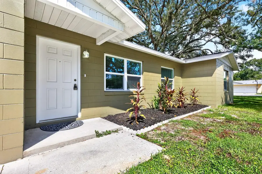 706 Elm Avenue, Fruitland Park, FL 34731 - #3