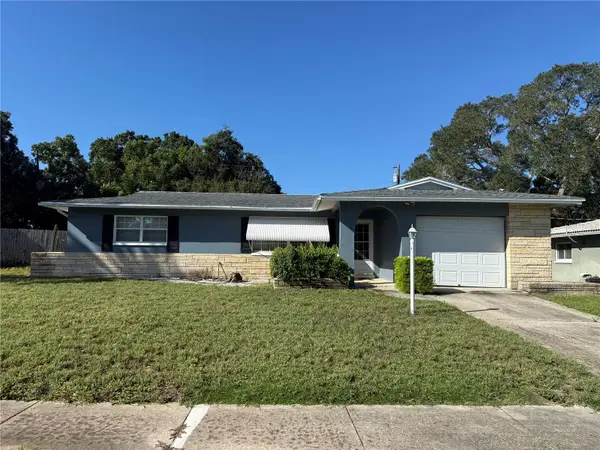 568 Hillcrest Drive, LARGO, FL 33771