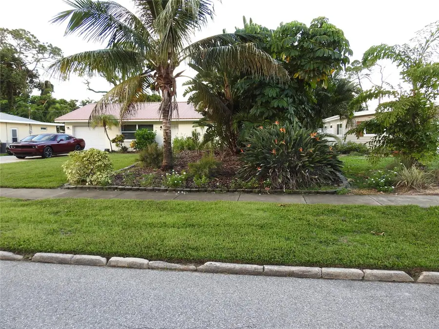 7611 Senrab Drive, Bradenton, FL 34209 - #2