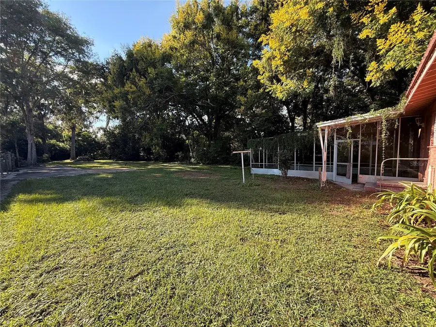 112 S Florida Street, Bushnell, FL 33513 - #2
