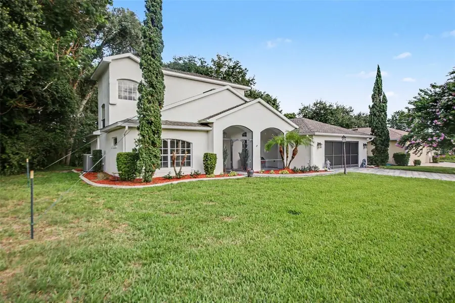 5384 Aurora Drive, Leesburg, FL 34748 - #2