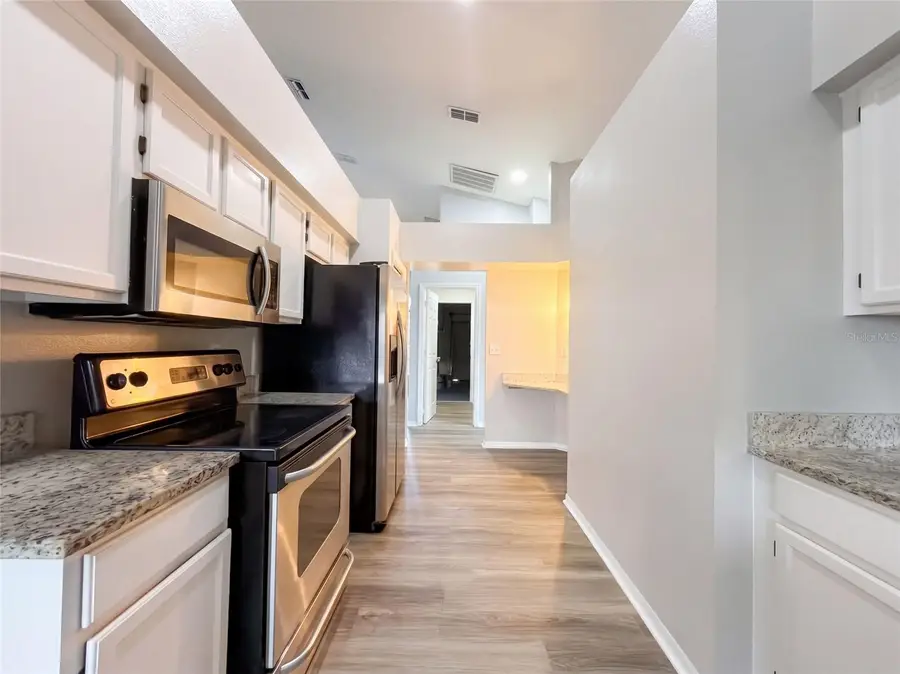 9703 Glenpointe Drive, Riverview, FL 33569 - #2