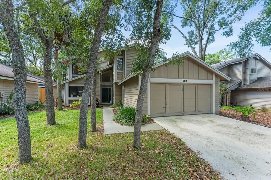 228 S Fox Chase Point, Longwood, FL 32779 - #2