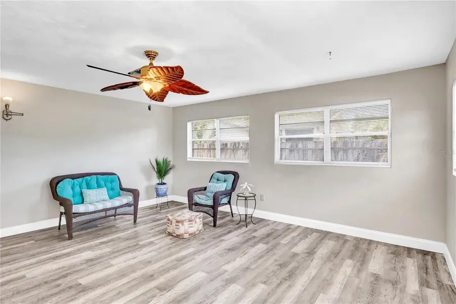 141 W Connecticut Avenue, Edgewater, FL 32132 - #3