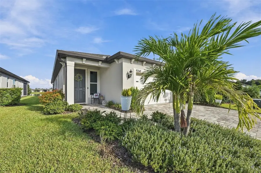 9260 Ballaster Pointe Loop, Parrish, FL 34219 - #2